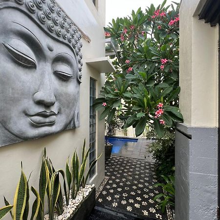 Bali, Kuta, De Kubu Villa No1 Legian  Exterior photo